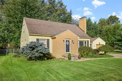 316 Stratford Road, Fairlawn, OH 44333