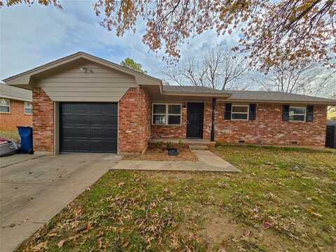 22 Seneca Drive, Shawnee, OK 74801