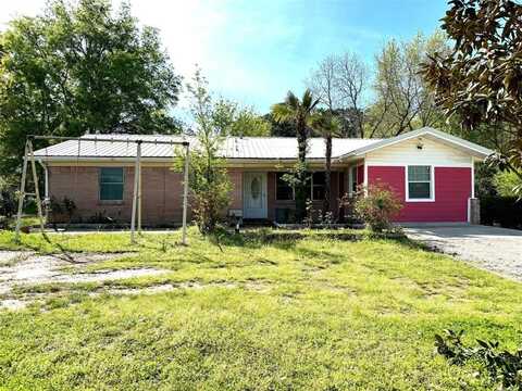 503 Daingerfield, Pittsburg, TX 75686