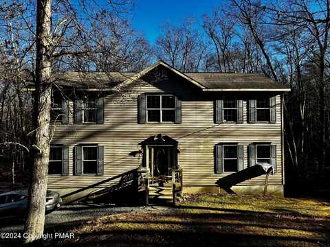 108 Red Shale Road, Hawley, PA 18428