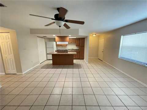 1206 Carlton Ct, Fort Pierce, FL 34949