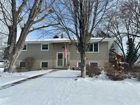 5632 Schutta Road, Shoreview, MN 55126