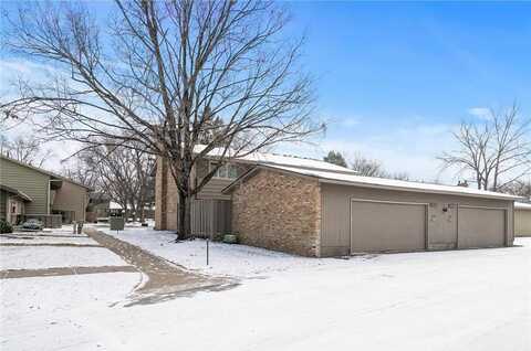 288 Windsor Lane, New Brighton, MN 55112