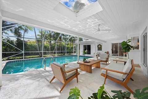 232 Cove Place, Jupiter Inlet Colony, FL 33469