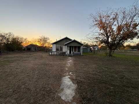 11613 Fort Worth St, Carlsbad, TX 76934