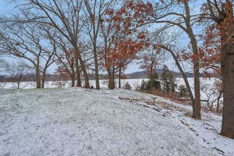 S8161 Kassner Road, Merrimac, WI 53561