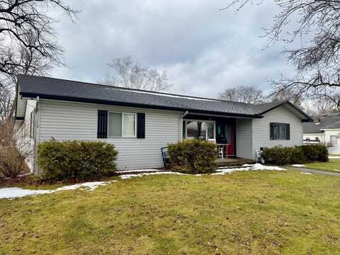 261 N Superior, Farwell, MI 48622