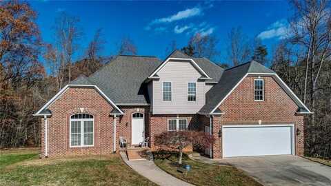 206 Pine Hill Court, Reidsville, NC 27320