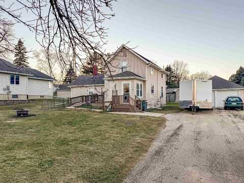 433 N Pine Street, West Union, IA 52175