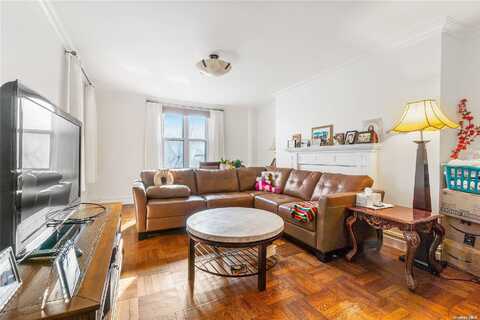 Northern, FLUSHING, NY 11354