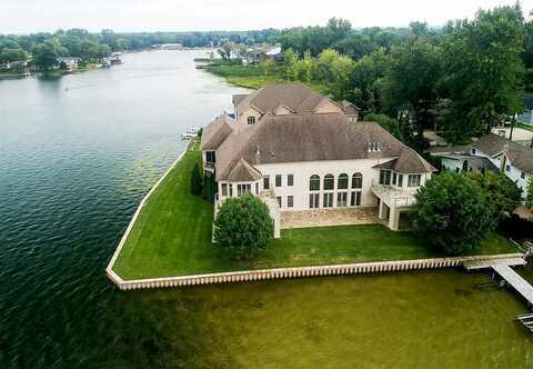 Enid, FENTON, MI 48430