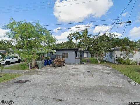 6Th, HALLANDALE BEACH, FL 33009