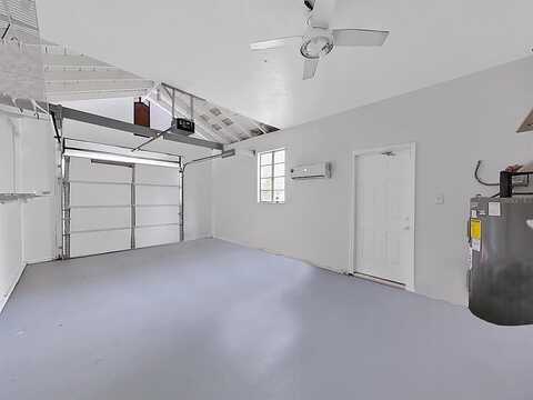 16Th, SAINT PETERSBURG, FL 33713