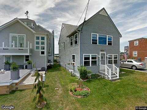 William Street, Tiverton, RI 02878
