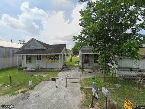 &Amp; 4909 Golden Forest Dr, Houston, TX 77091