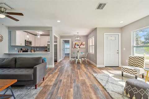 Oakwood, DUNEDIN, FL 34698