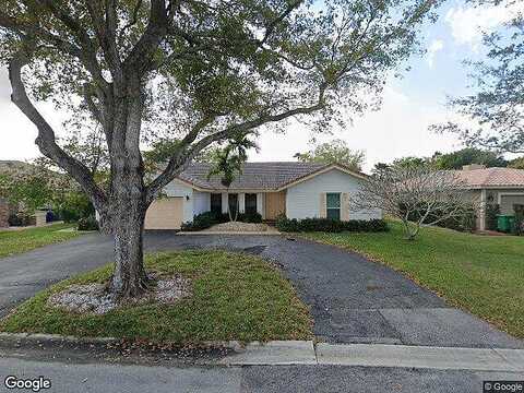 18Th, CORAL SPRINGS, FL 33071