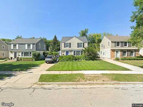 Shoreland, MILWAUKEE, WI 53217