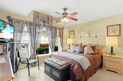 12Th, VERO BEACH, FL 32968