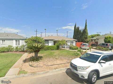 Main, YORBA LINDA, CA 92886