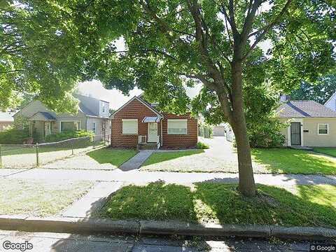 52Nd, MILWAUKEE, WI 53216