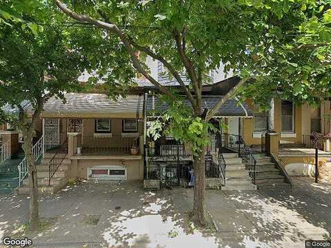 28Th, PHILADELPHIA, PA 19132
