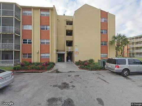 21St, LAUDERDALE LAKES, FL 33311