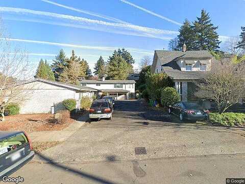 61St, PORTLAND, OR 97213