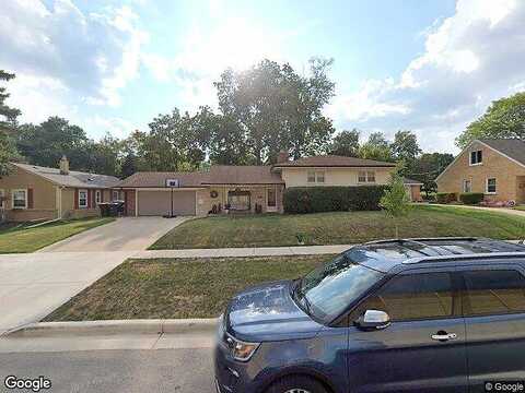 113Th, MILWAUKEE, WI 53226