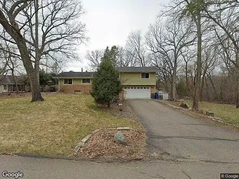 Fairhills, MINNETONKA, MN 55345