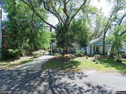 Fir, FERNANDINA BEACH, FL 32034