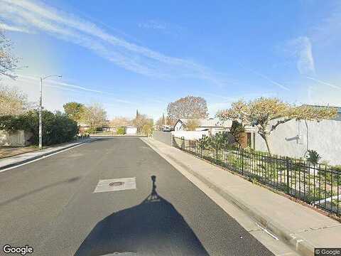 Avenue J3, LANCASTER, CA 93535