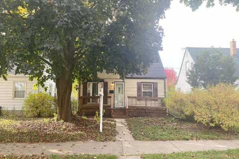Lisbon, MILWAUKEE, WI 53222