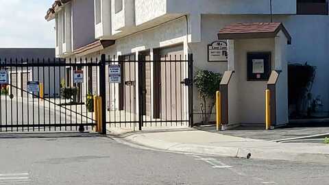 Oahu, PLACENTIA, CA 92870