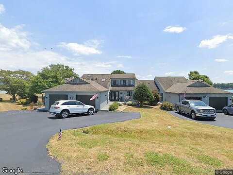 Clubhouse Towers, MONETA, VA 24121