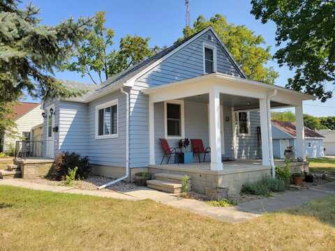 Alice, BURLINGTON, WI 53105