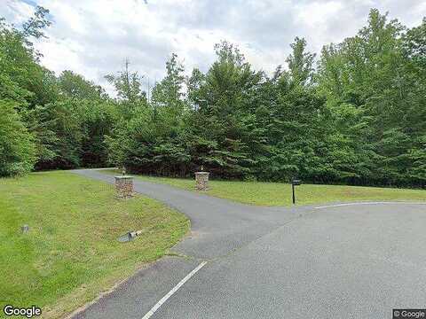 Wakerobin, STAFFORD, VA 22556