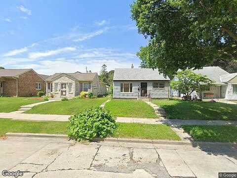 58Th, MILWAUKEE, WI 53216