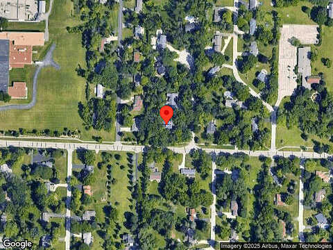 Old Oak, BROOKFIELD, WI 53005