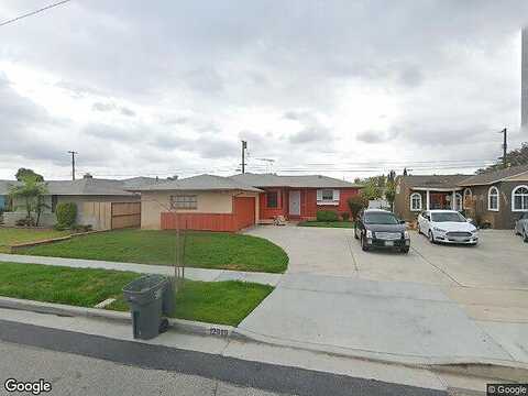 Ruthelen, GARDENA, CA 90249