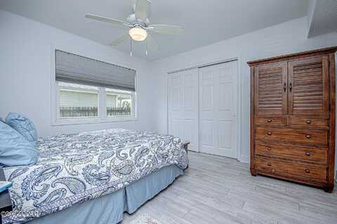 Cobb, PANAMA CITY BEACH, FL 32413