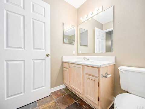 Merrie, PENSACOLA, FL 32514