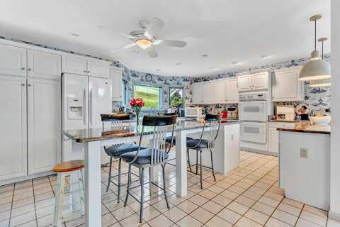 Lookout Pointe, MONETA, VA 24121