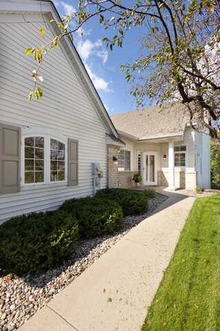 Cattail, EDEN PRAIRIE, MN 55346