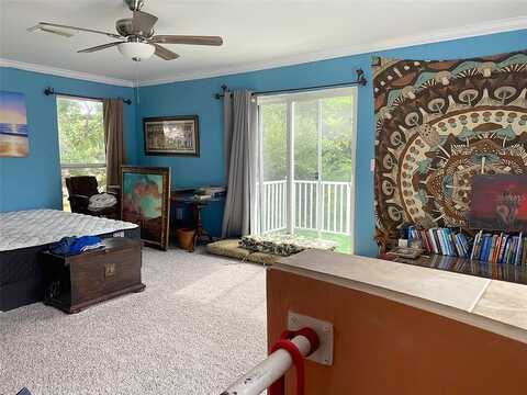 Pinetree, BELLEAIR BLUFFS, FL 33770