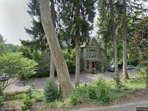Lafayette, GLADWYNE, PA 19035