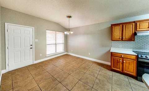 77Th, LUBBOCK, TX 79423