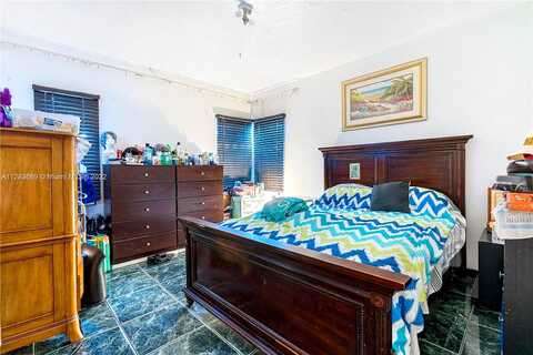 49Th, MIAMI, FL 33127