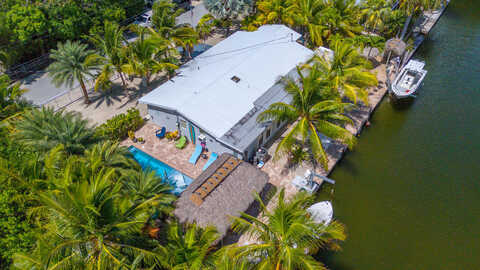 Marigold, BIG PINE KEY, FL 33043