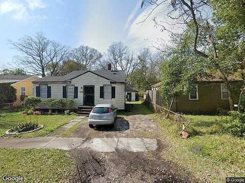 West, JACKSONVILLE, FL 32204